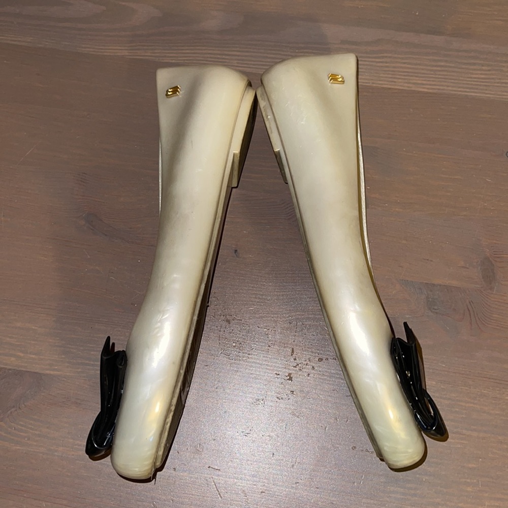Melissa Pearlescent White Rubber Flats - Women’s Size 8 - Picture 10 of 11